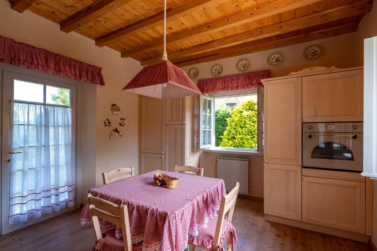 Contessa Pace - Luxury Flat Appartement Selvino Buitenkant foto