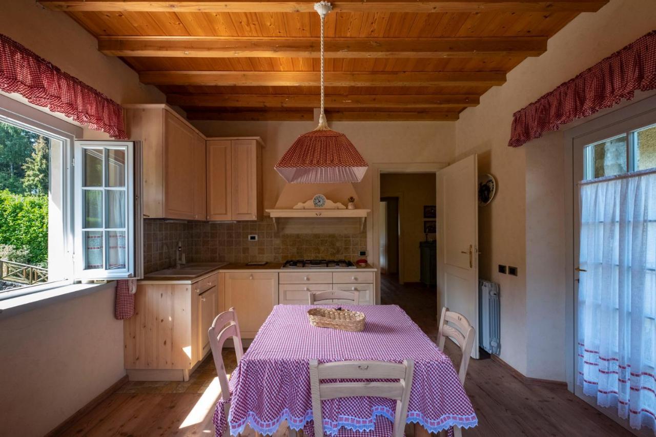 Contessa Pace - Luxury Flat Appartement Selvino Buitenkant foto