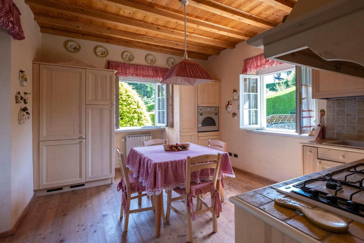 Contessa Pace - Luxury Flat Appartement Selvino Buitenkant foto