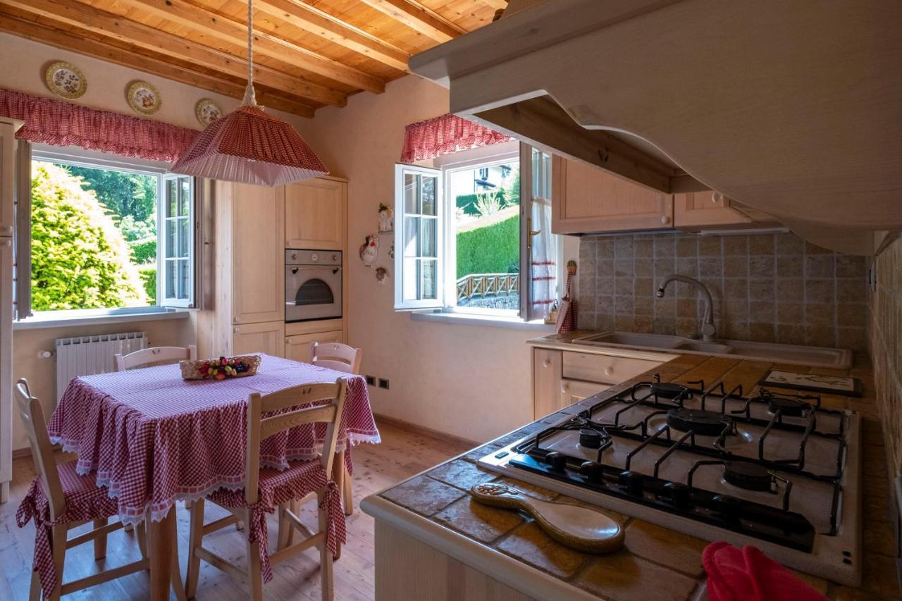 Contessa Pace - Luxury Flat Appartement Selvino Buitenkant foto